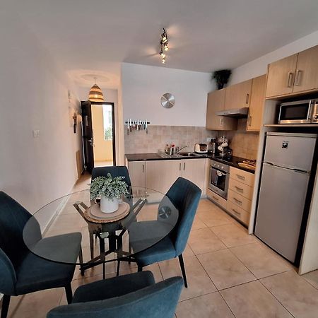 Apartment Helena Paralimni Exterior photo